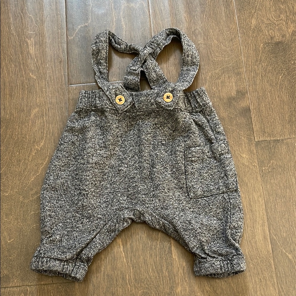 H&M PM Gray Knit Baby Overalls